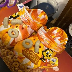 Cheerio Kids Crocs 4c